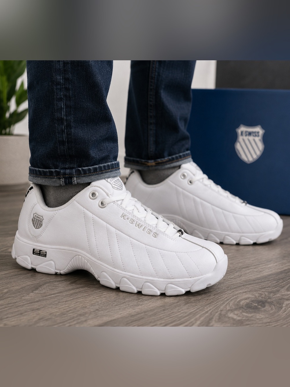 K Swiss ST329 CMF Men’s Tennis Shoes White Silver Size 12 03426